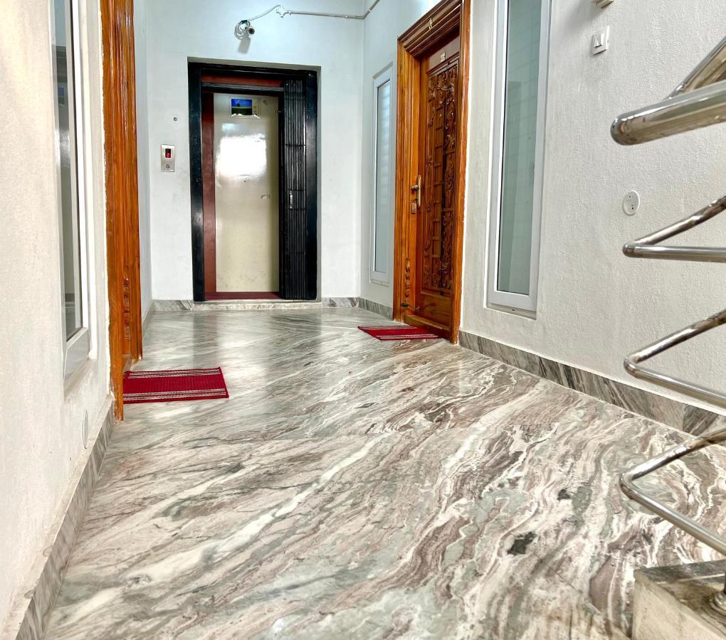 Truelife Homestays - Alamelu Avenue - Fully Furnished Ac 2Bhk Apartments In Tirupati - Walkable To Restaurants & Super Market - Fast Wifi - Kitchen - Easy Access To Airport, Railway Station, Sri Padmavathi & Tirumala Temple Eksteriør billede